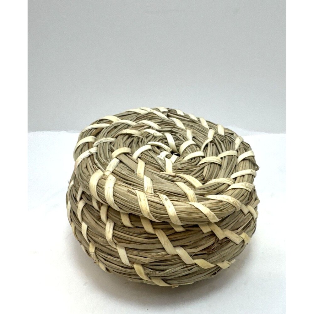 Vintage Small Handmade Woven Seagrass Trinket Basket with Lid